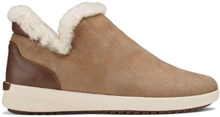 Malua Hulu Boots by OLUKAI