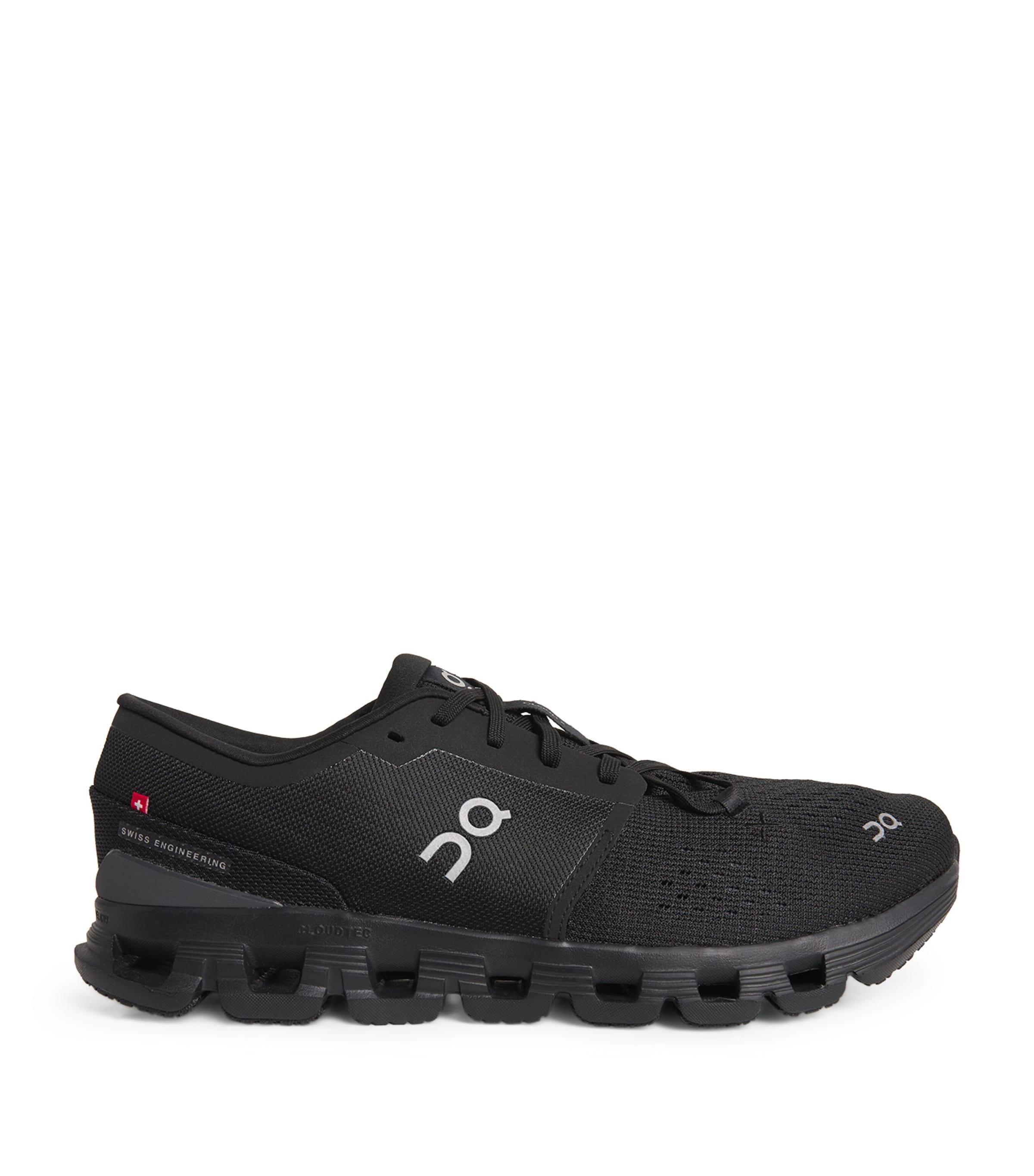 On Cloud X 4 Trainers by ON RUNNING