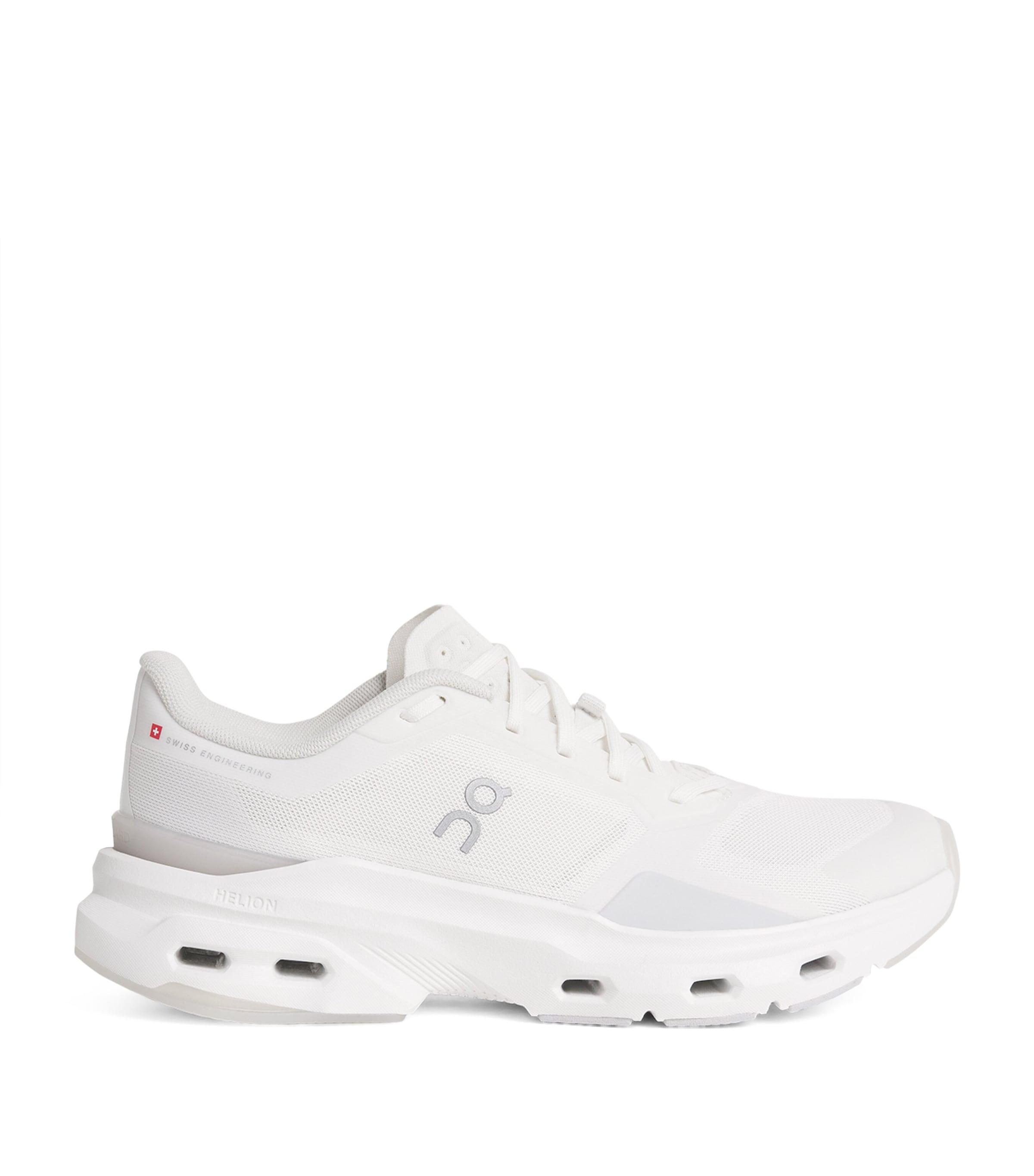 On Cloudpulse 2 Trainers by ON RUNNING