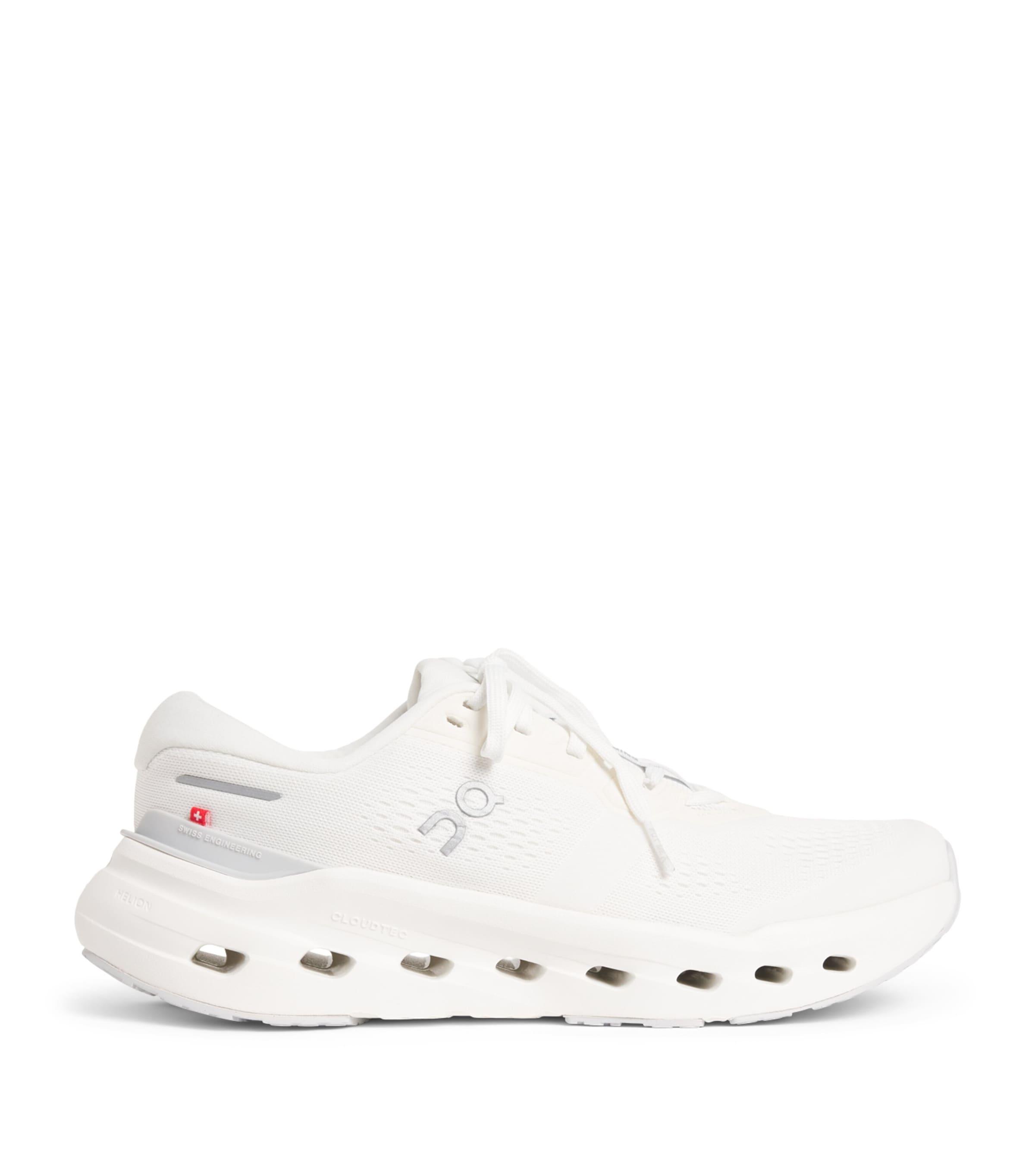 On Cloudrunner 3 Trainers by ON RUNNING