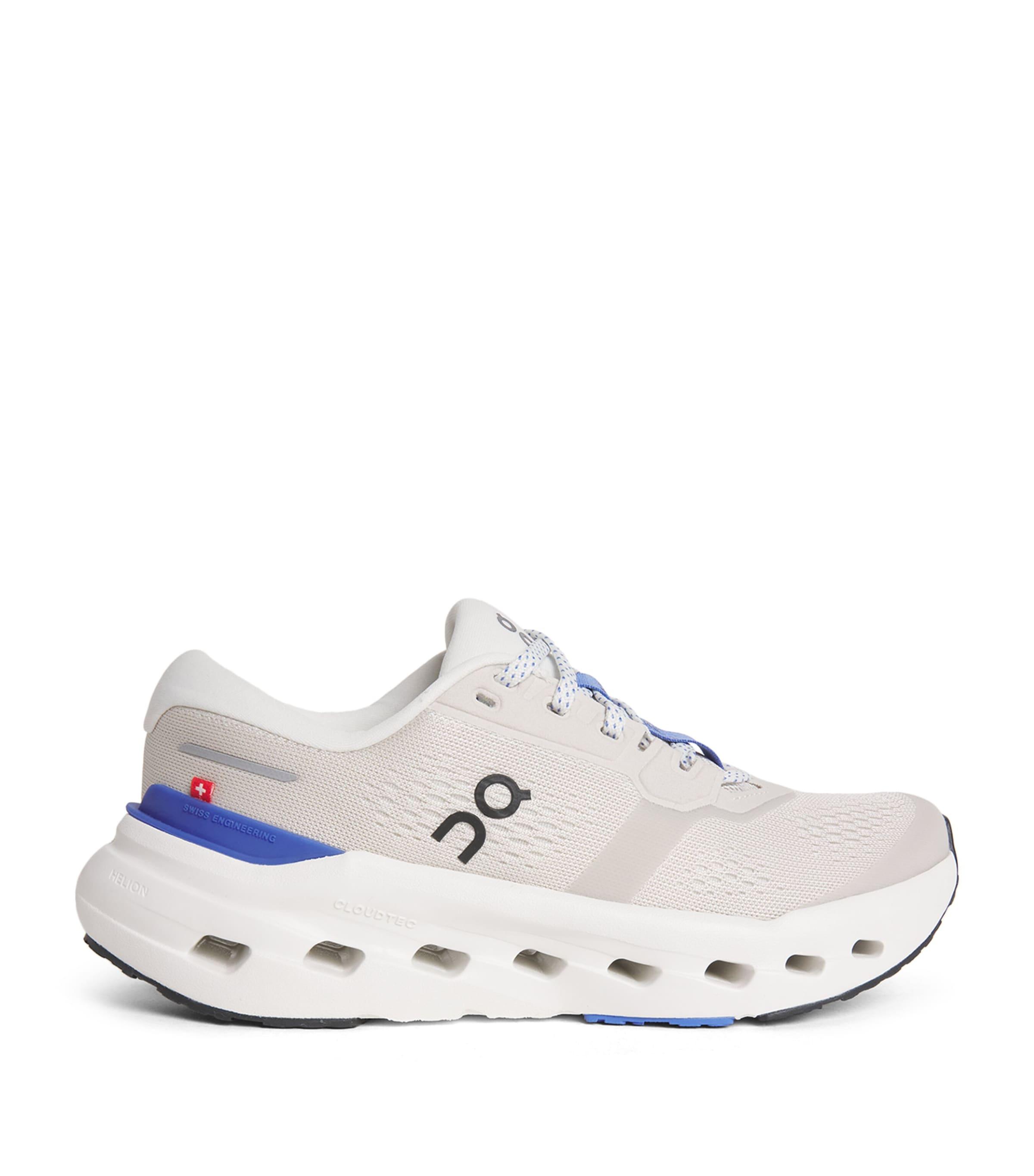 On Cloudrunner 3 Trainers by ON RUNNING