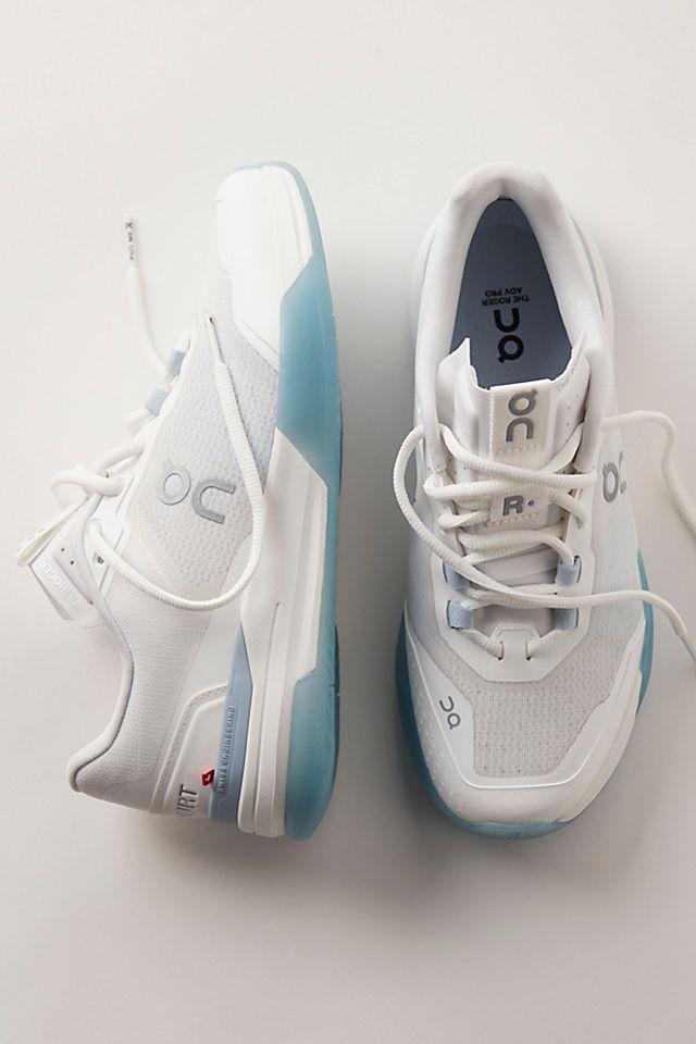 On Roger Advantage Pro Sneakers by ON RUNNING