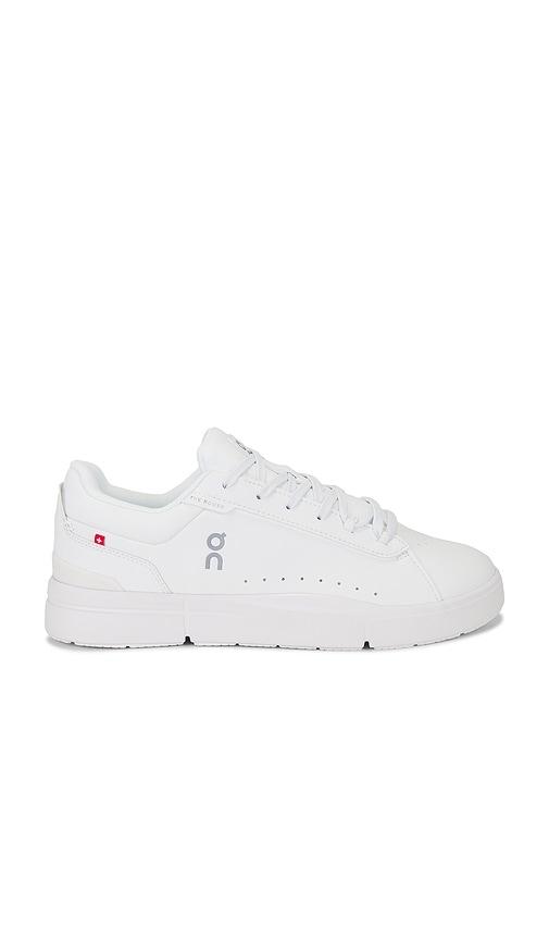 On The Roger Advantage Sneakers in White by ON RUNNING