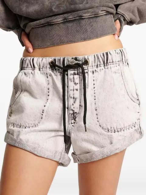 elasticated waistband shorts by ONETEASPOON