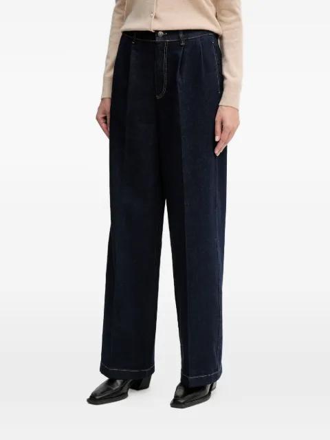 pleated denim jeans by OUI