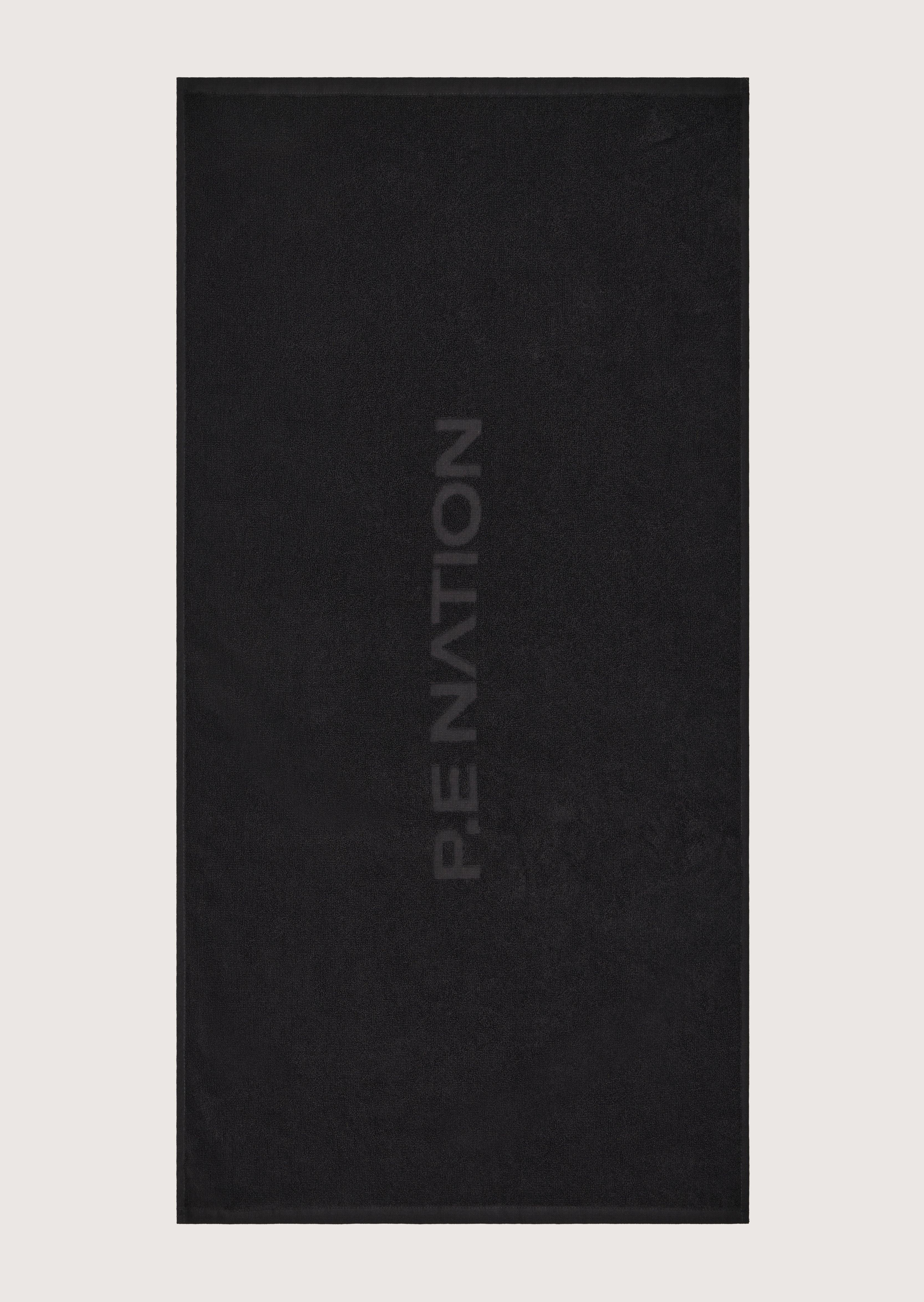 HOMAGE GYM TOWEL IN BLACK by P.E NATION