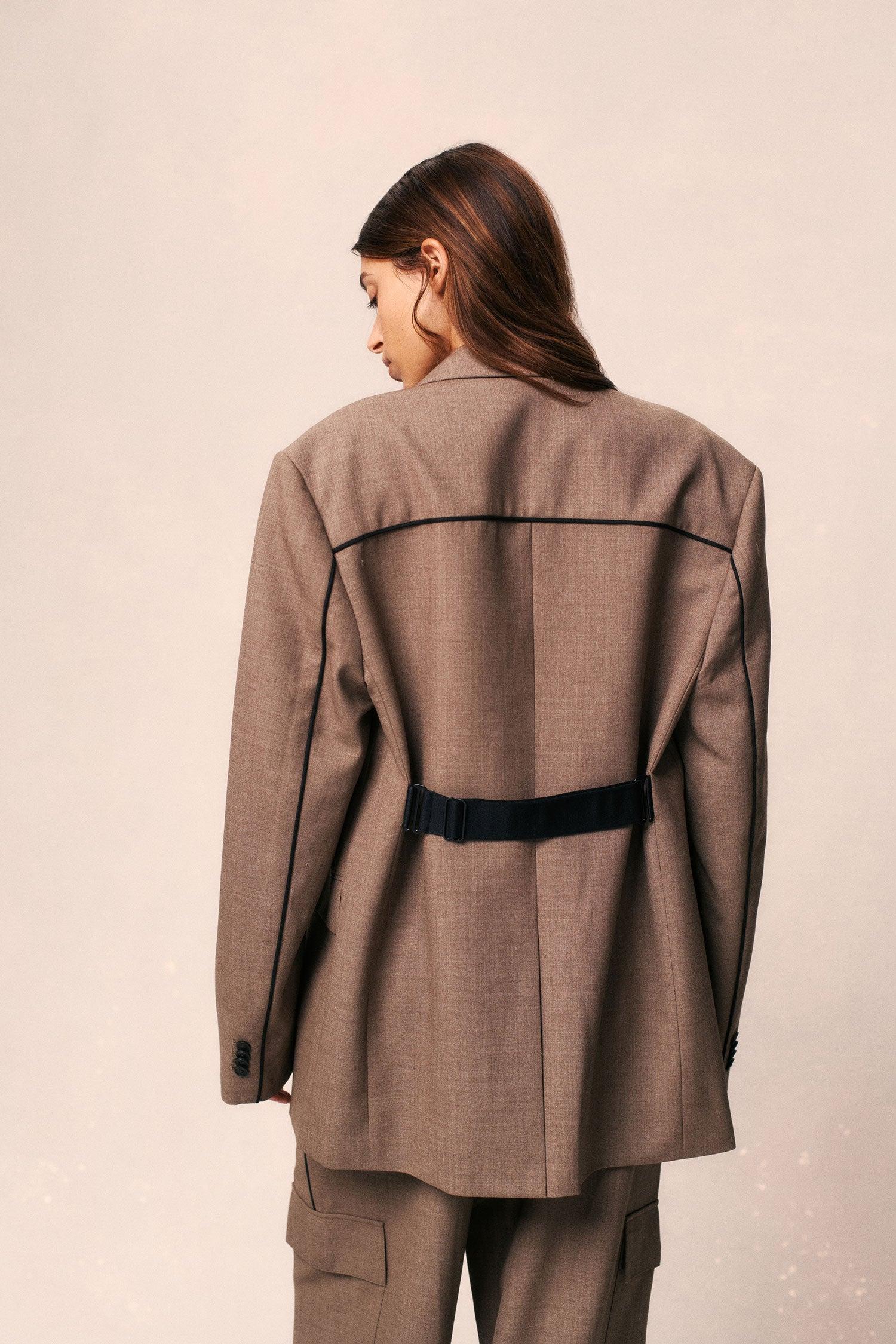 RESIDENCY BLAZER IN WALNUT by P.E NATION