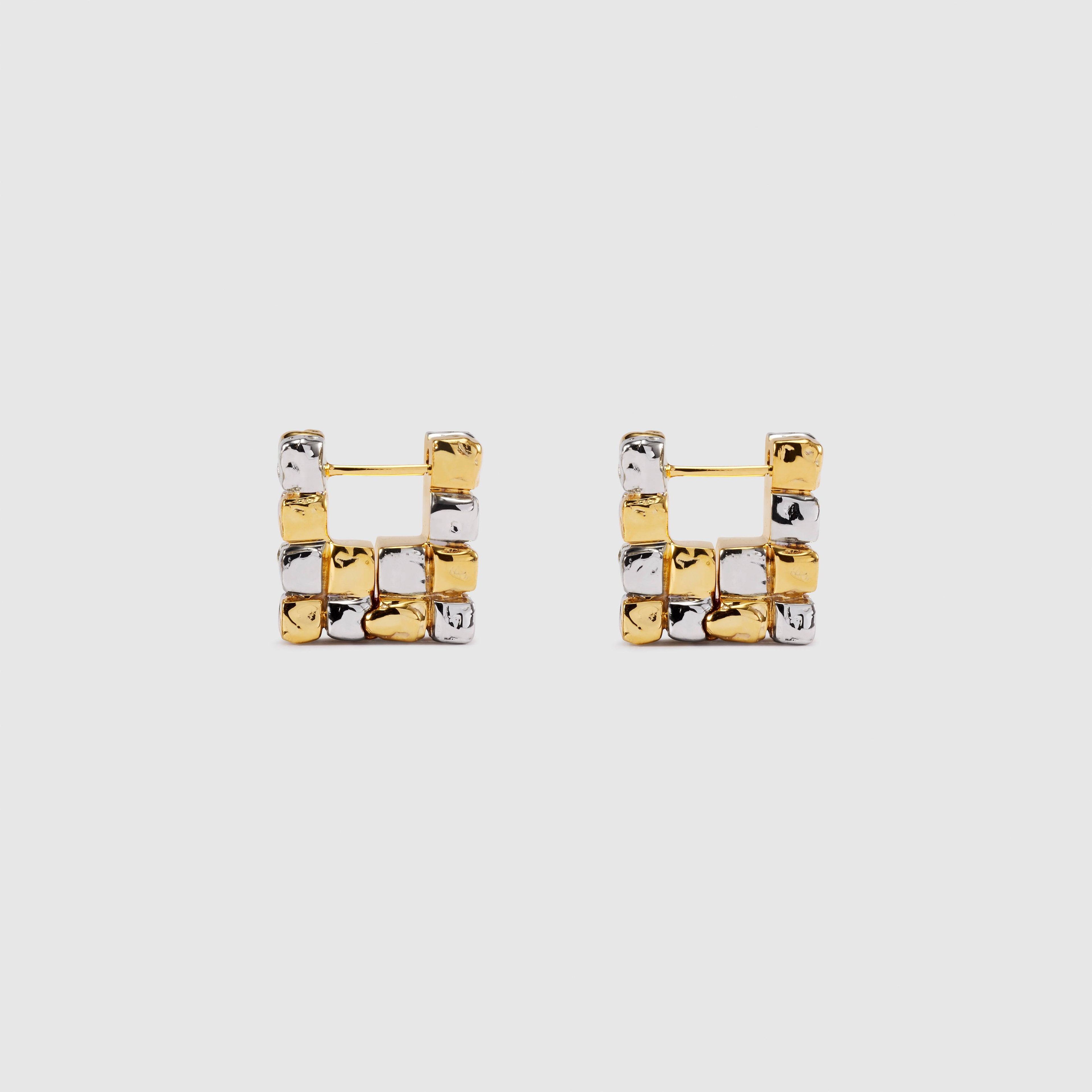 PATCHARAVIPA - Grid Earrings III - (Yellow Gold) by PATCHARAVIPA