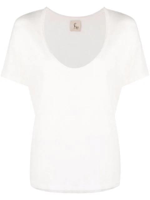 V-neck linen T-shirt by PAULA