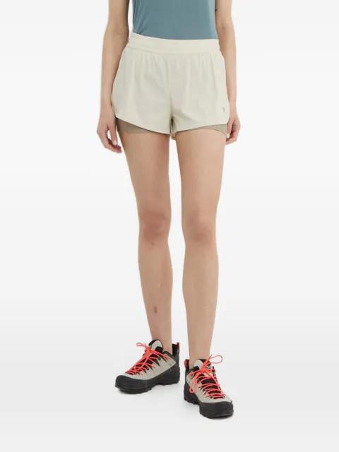 logo-detail shorts by PEAK PERFORMANCE