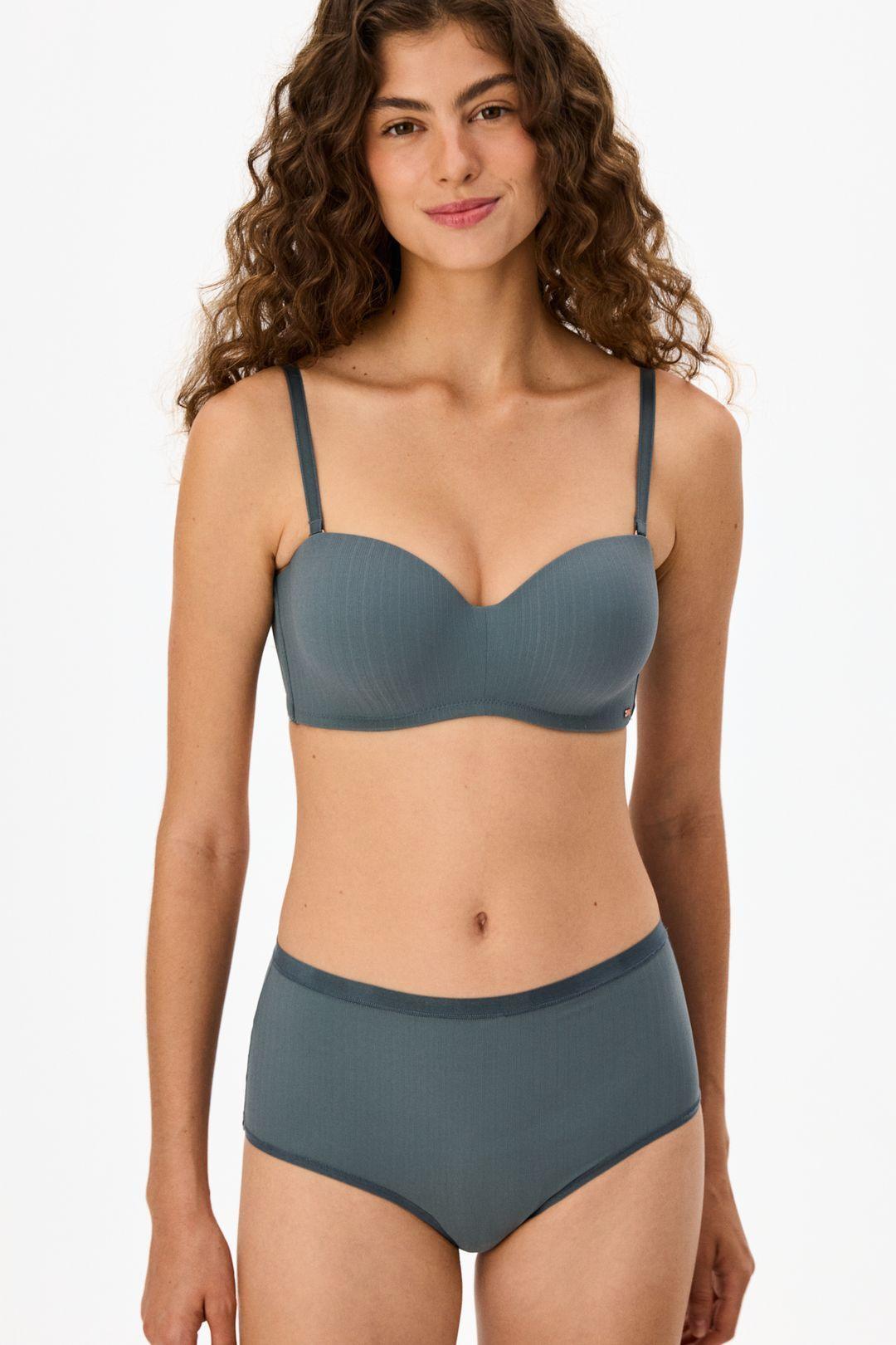 Lotus Essentials Padded Bra by PENTI