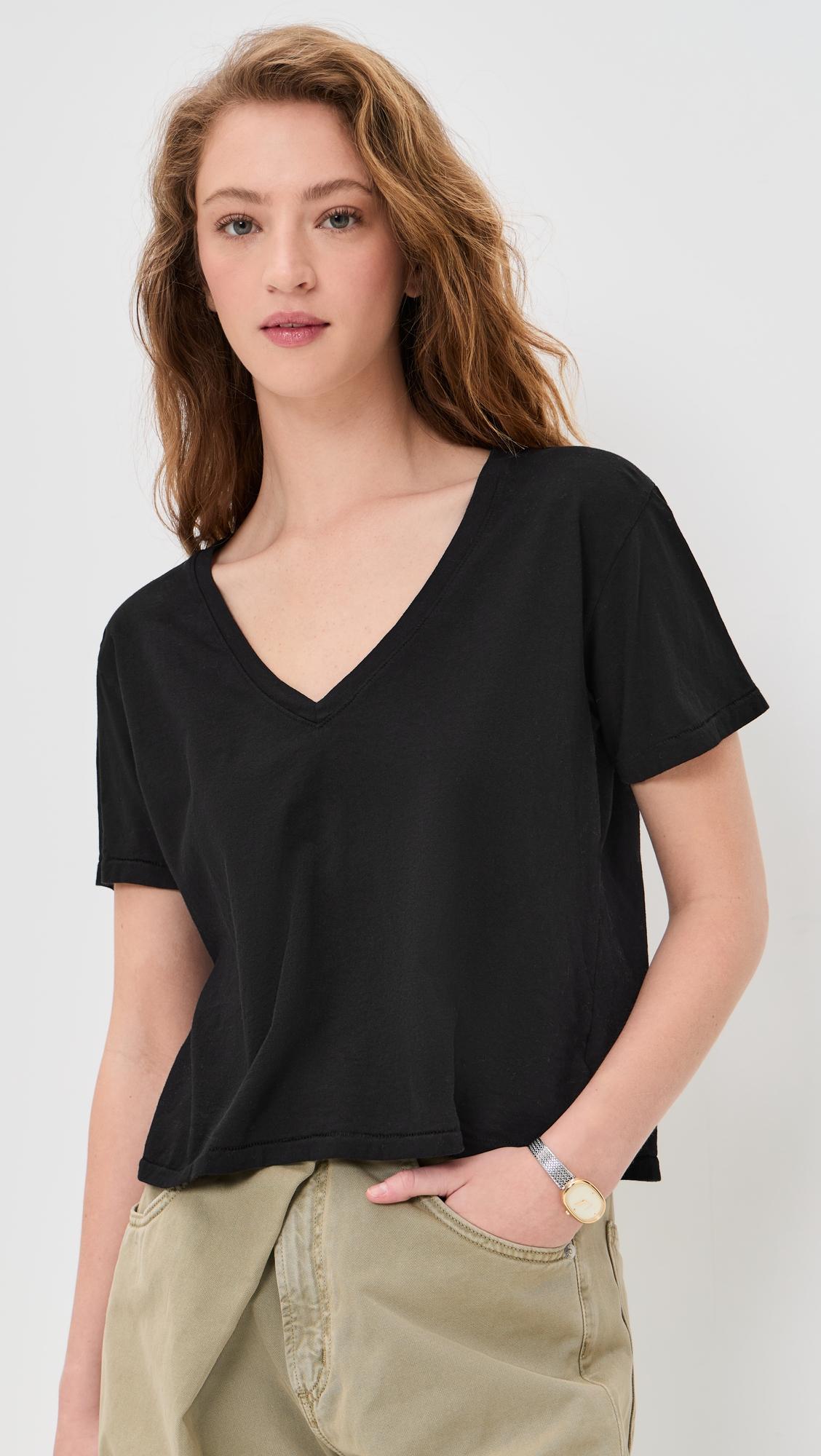 Beckett Tee by PERFECTWHITETEE