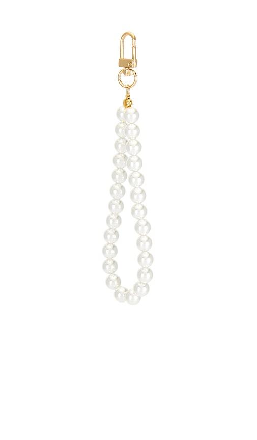 petit moments Pearl Key Chain in White by PETIT MOMENTS