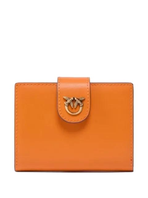 logo-detail wallet by PINKO