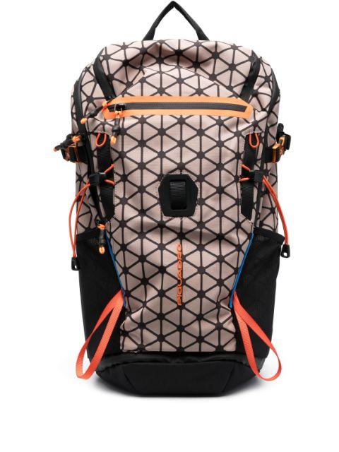 debossed-logo detail backpack by PIQUADRO