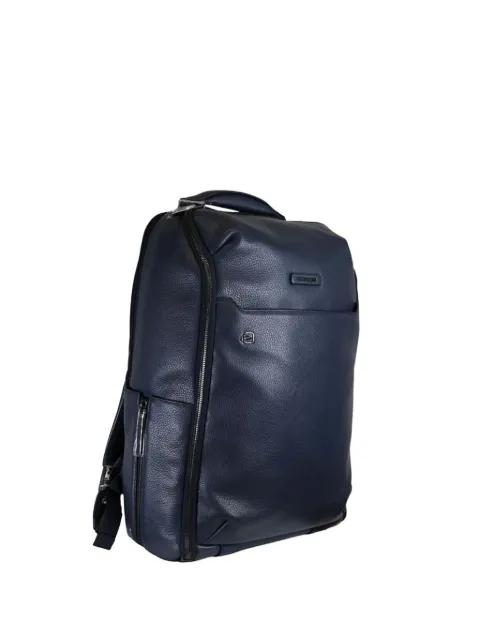 zip backpack by PIQUADRO