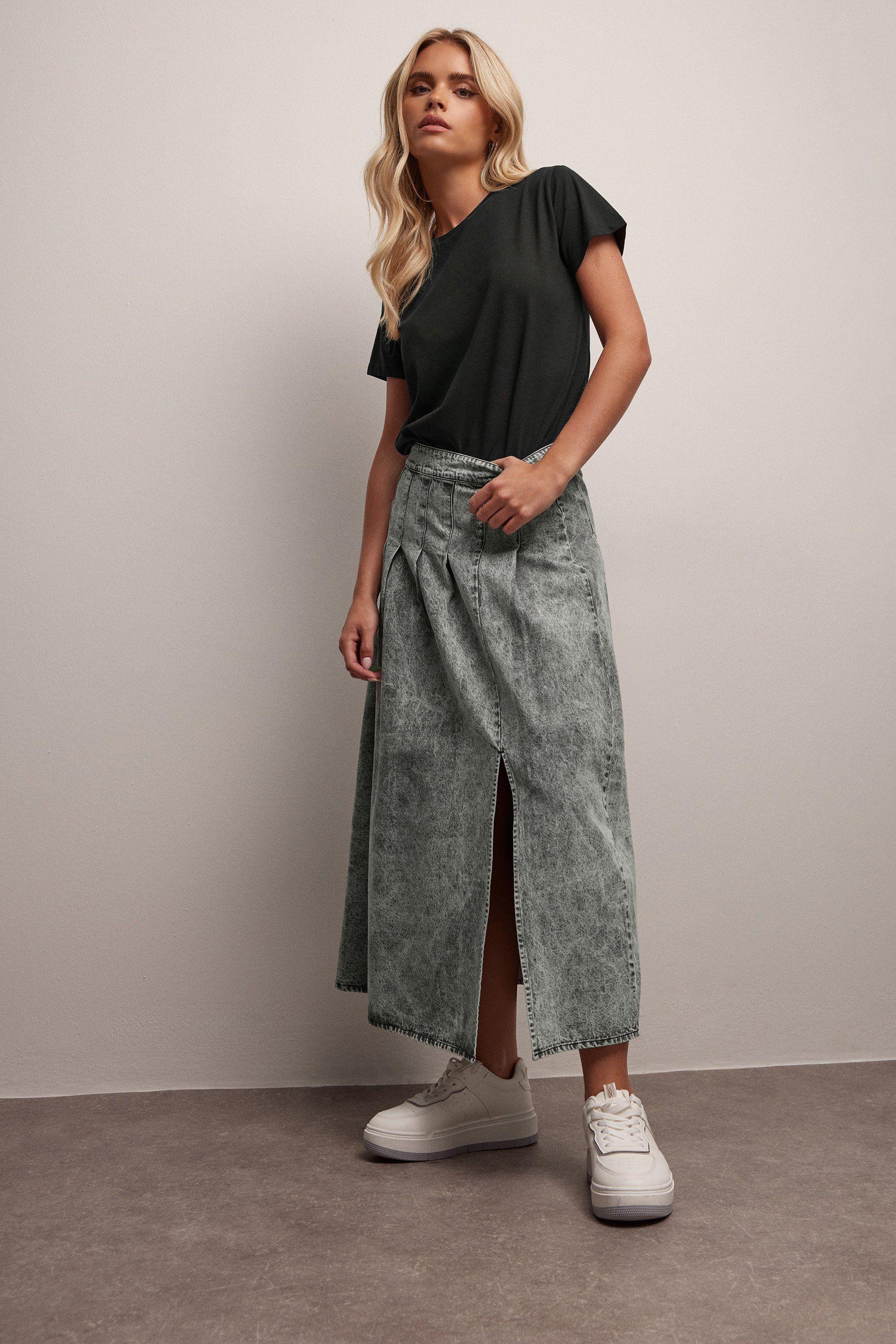 Petite Pleated Denim Skirt by PIXIEGIRL