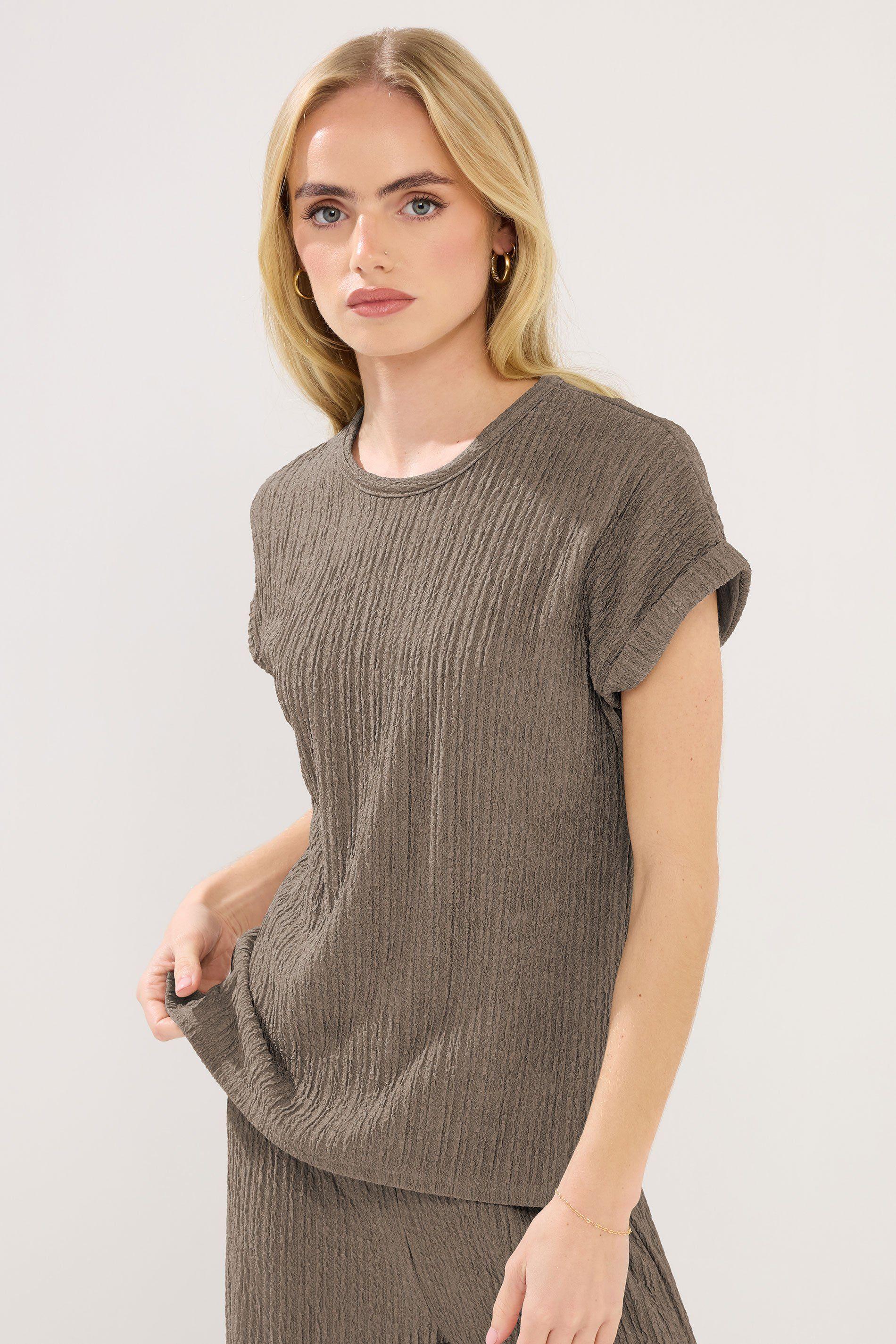 Petite Textured Short Sleeve Top by PIXIEGIRL