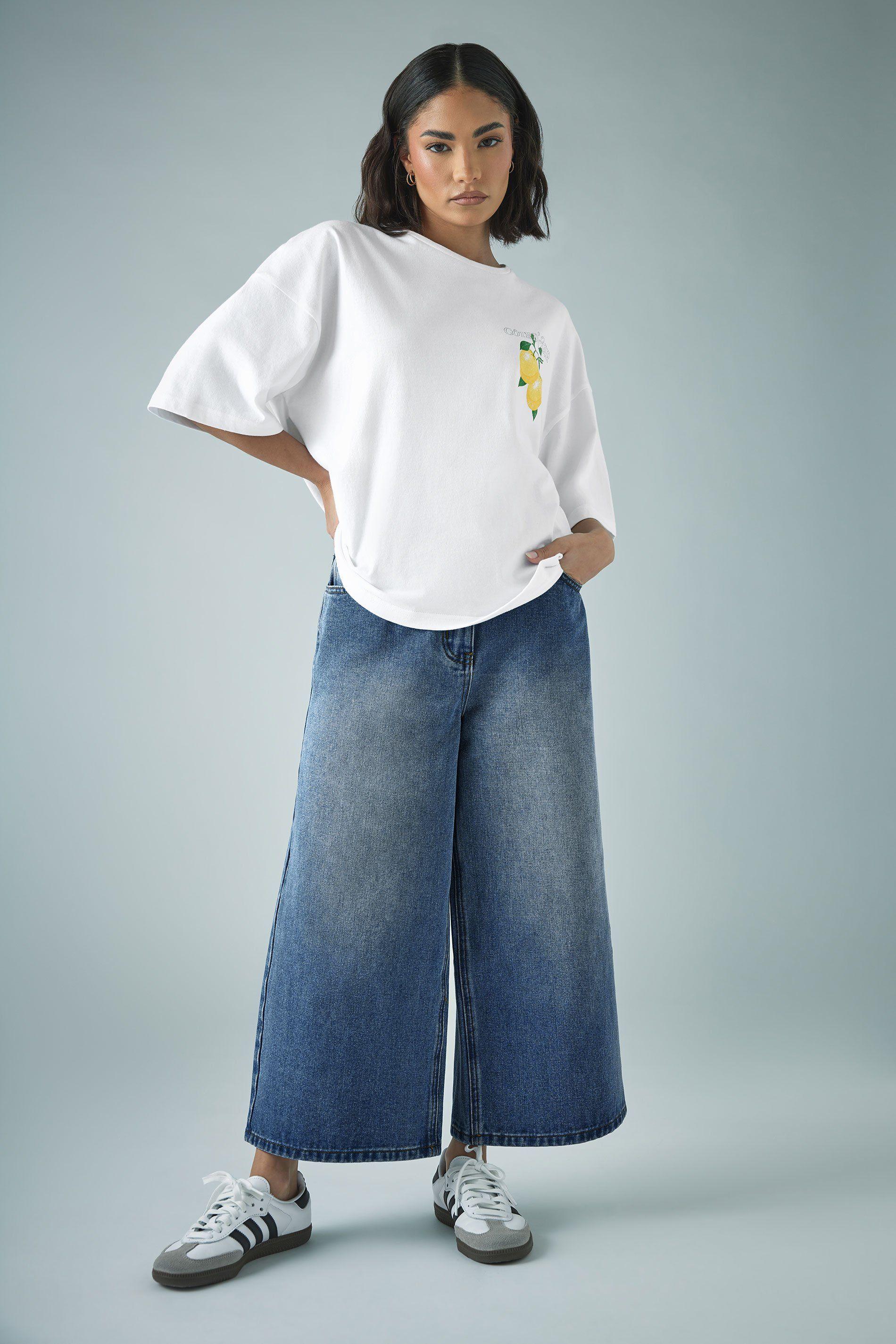 Petite Wide Leg Cropped Jeans by PIXIEGIRL