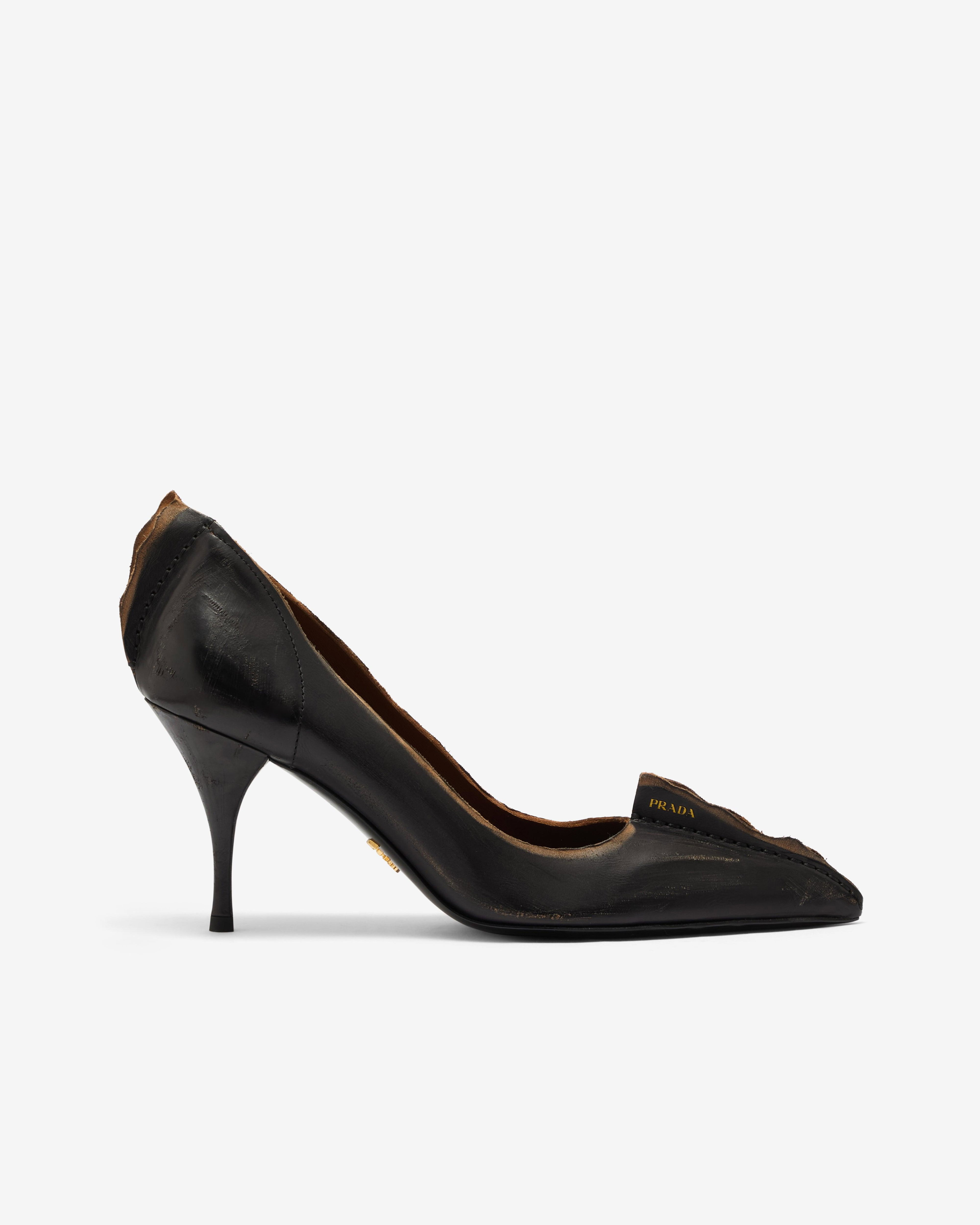 Prada - Women's Antiqued  Leather Pumps - (Black/Tan) by PRADA