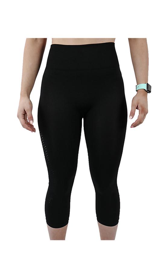 Active-Wear Capri Leggings - Black by PRETTY POLLY