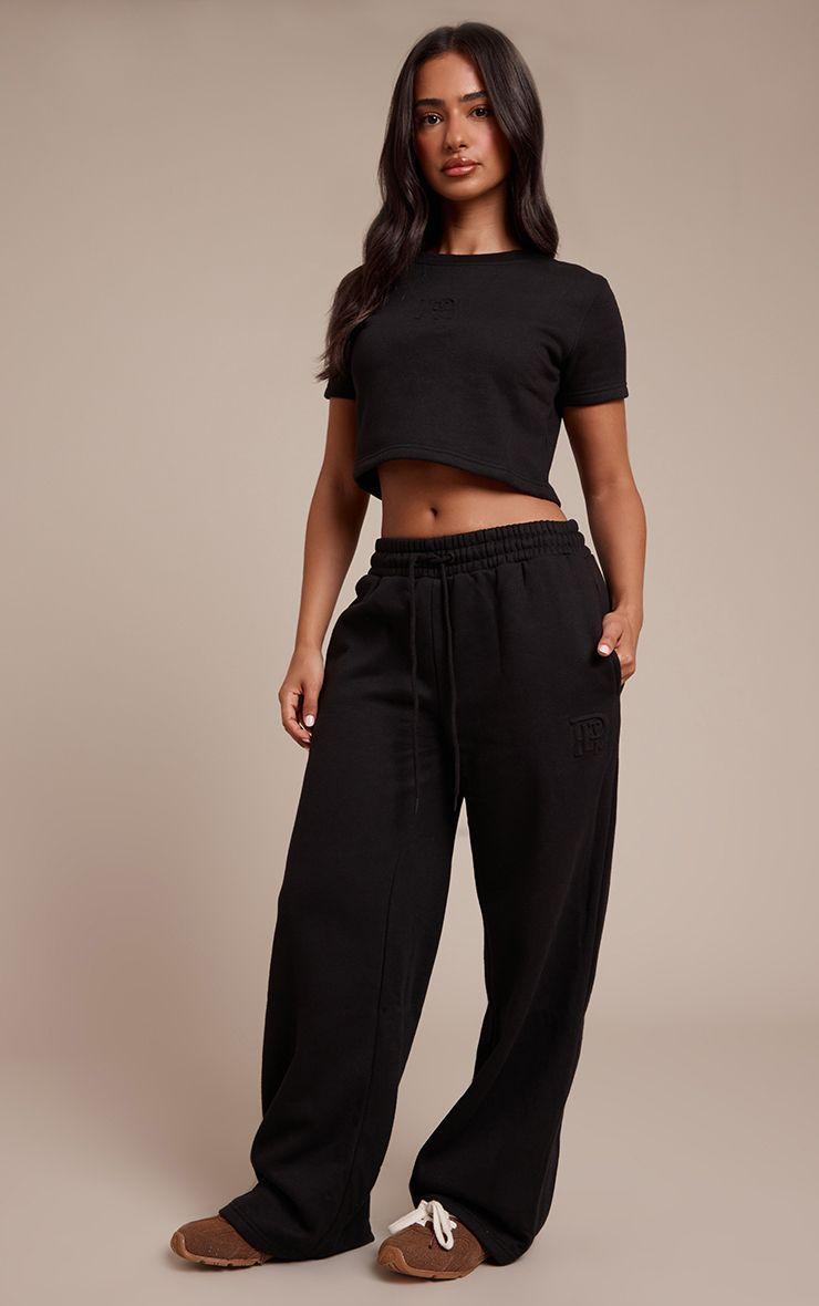 Petite  PrettyLittleThing Drawstring Waist Wide Leg Joggers by PRETTYLITTLETHING