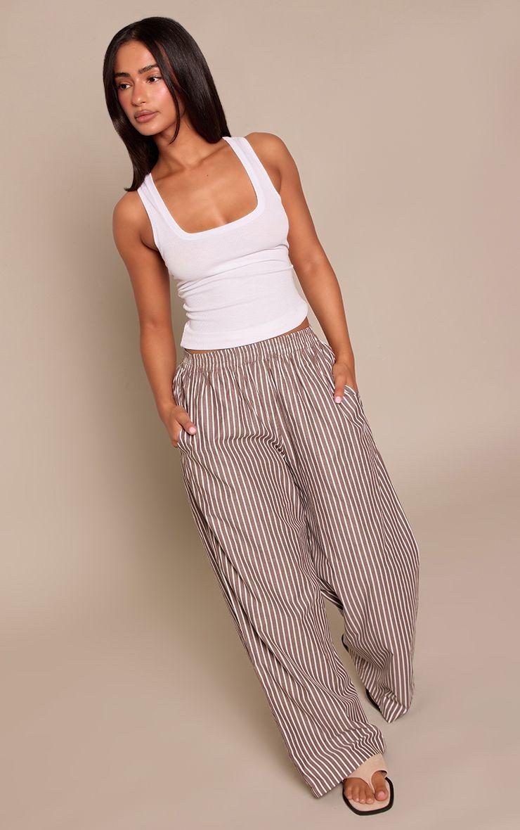 Petite Stripe  Linen Look Elasticated Waist Trousers by PRETTYLITTLETHING