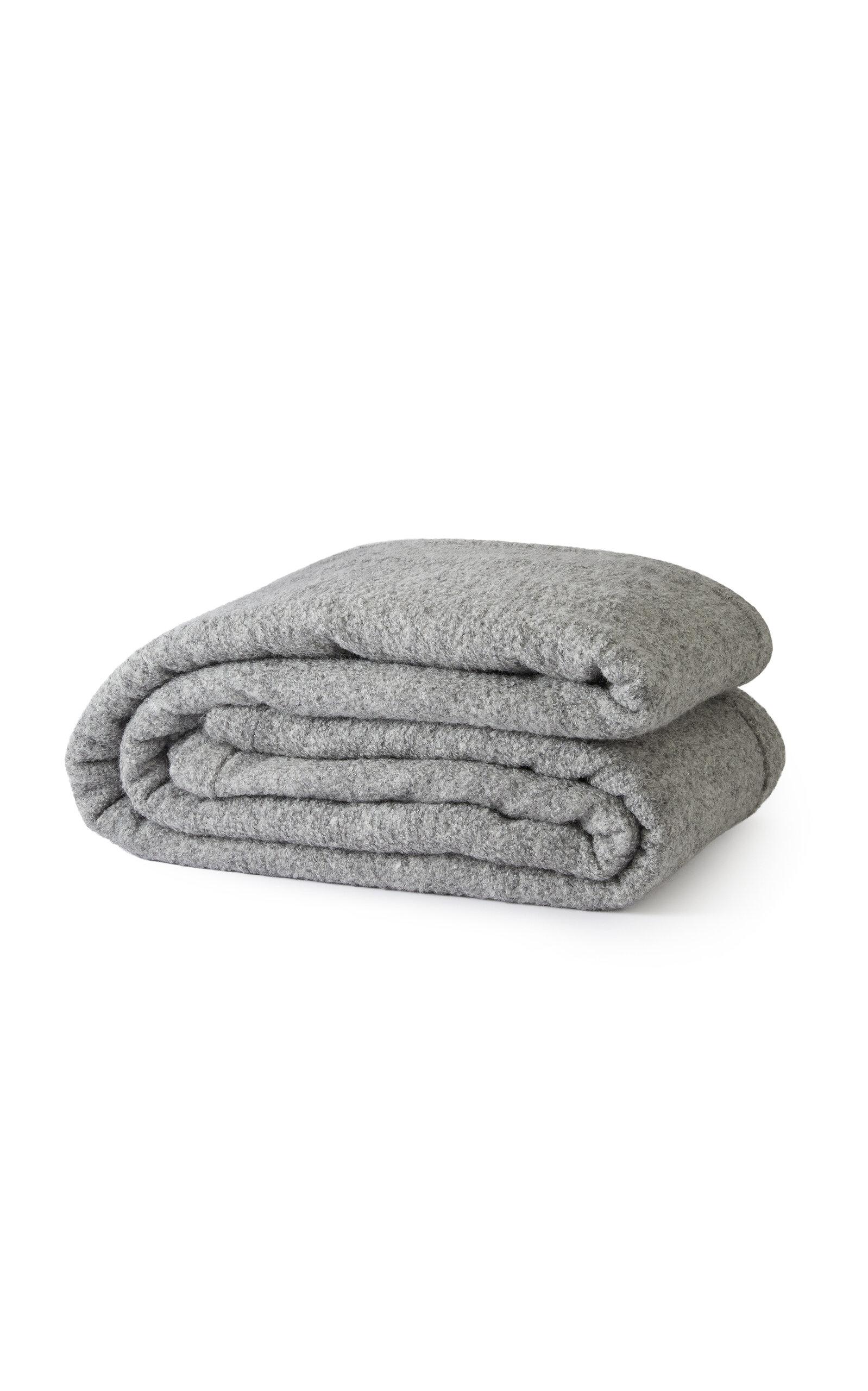 Principal’s Daughter -/Cal Bouclé Bedcover - Grey - Moda Operandi by PRINCIPAL'S DAUGHTER