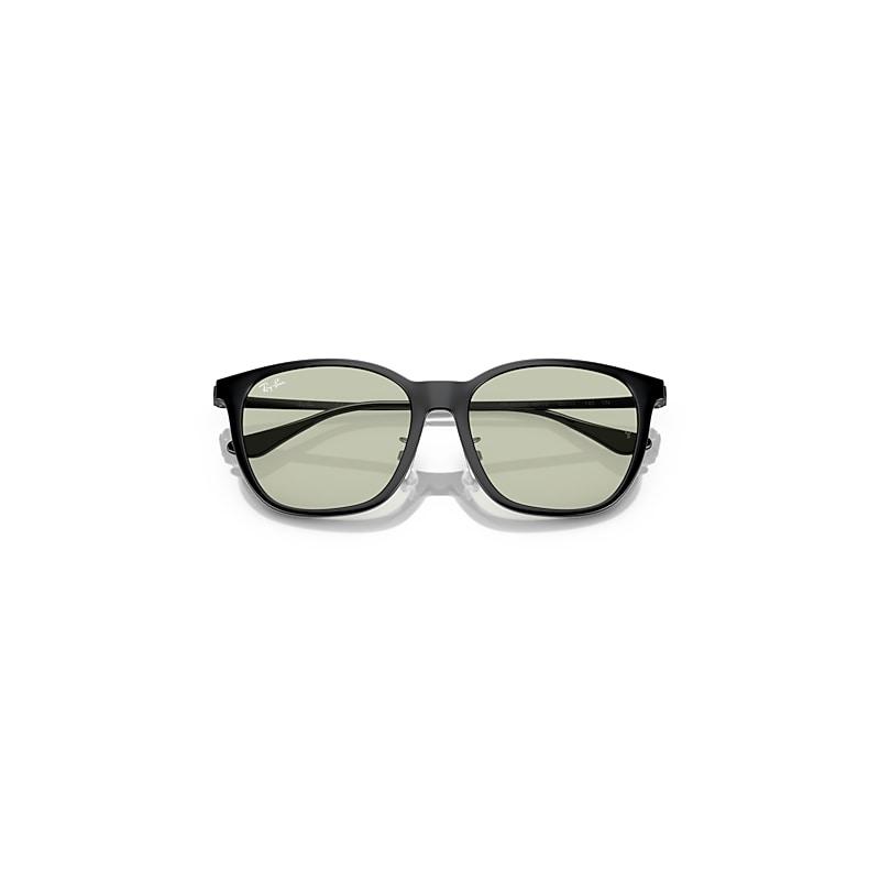 Ray-Ban Rb4333d Sunglasses Black Frame Green Lenses by RAY-BAN