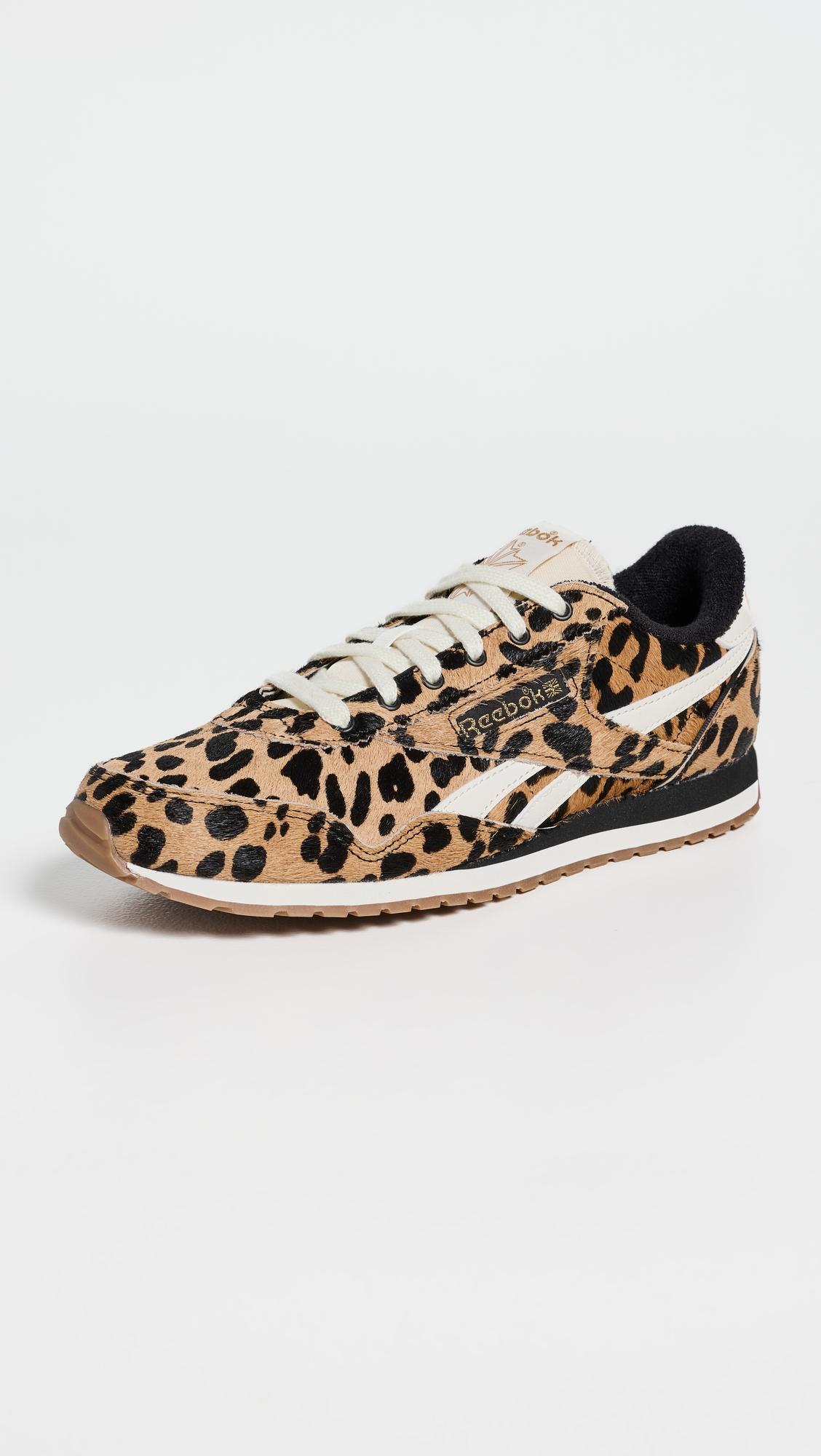 Classic AZ Sneakers by REEBOK