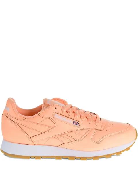 Classic "Desert Glow/White" sneakers by REEBOK