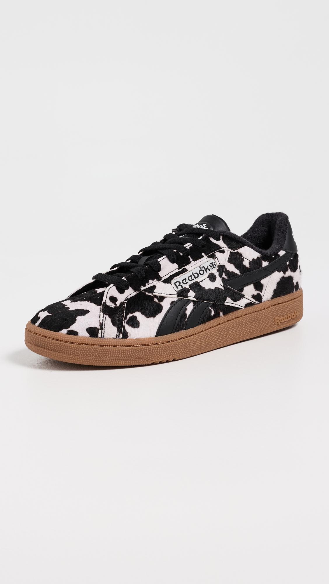 Club C Grounds UK Sneakers by REEBOK