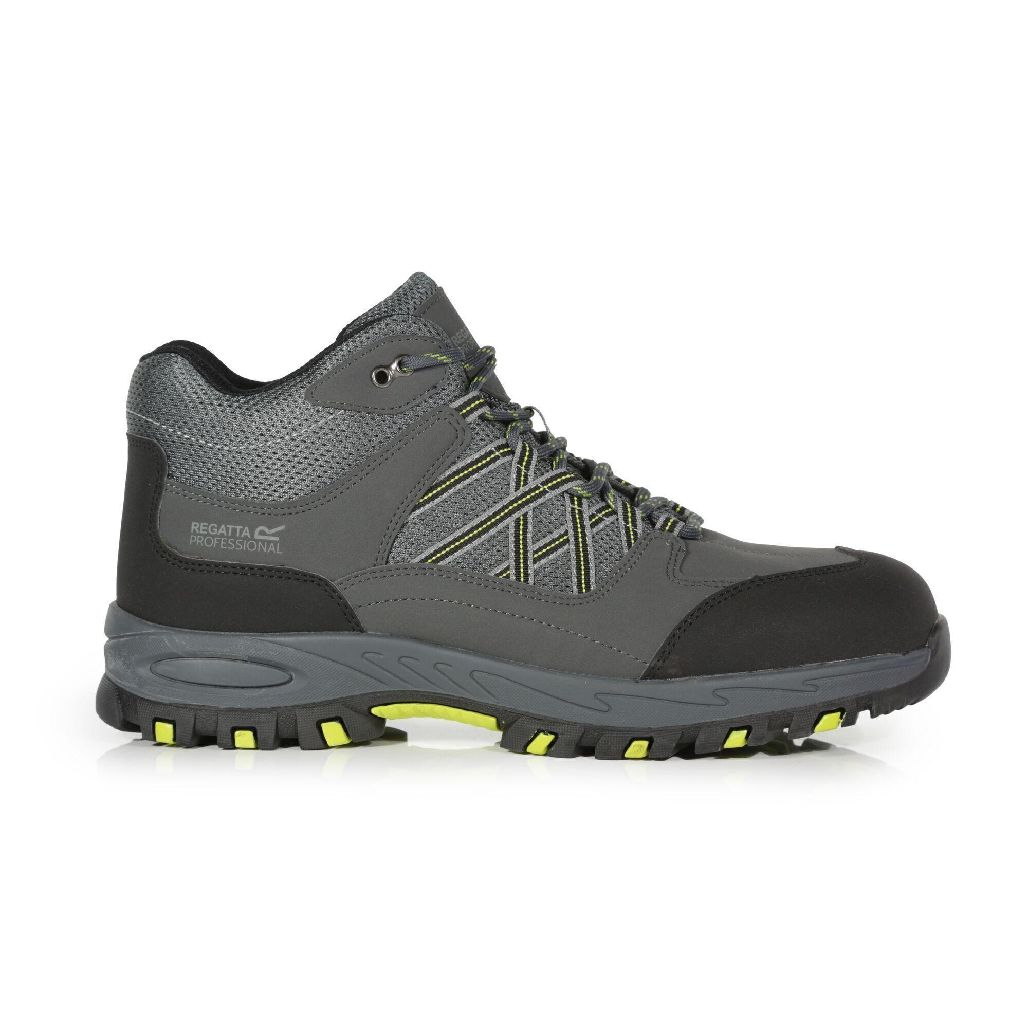 Safety Shoes by REGATTA PROFESSIONAL