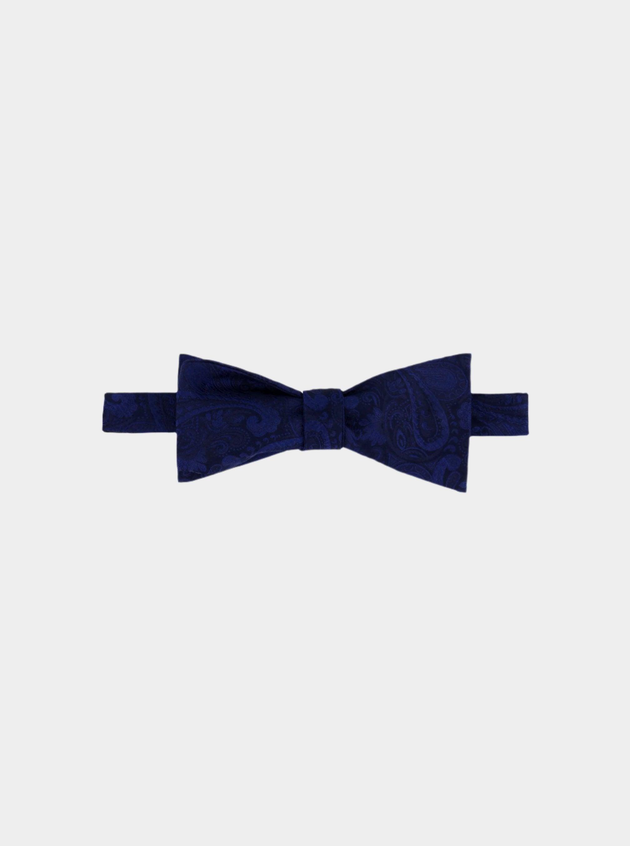 Robert Graham Solid Paisley Bow Tie by ROBERT GRAHAM