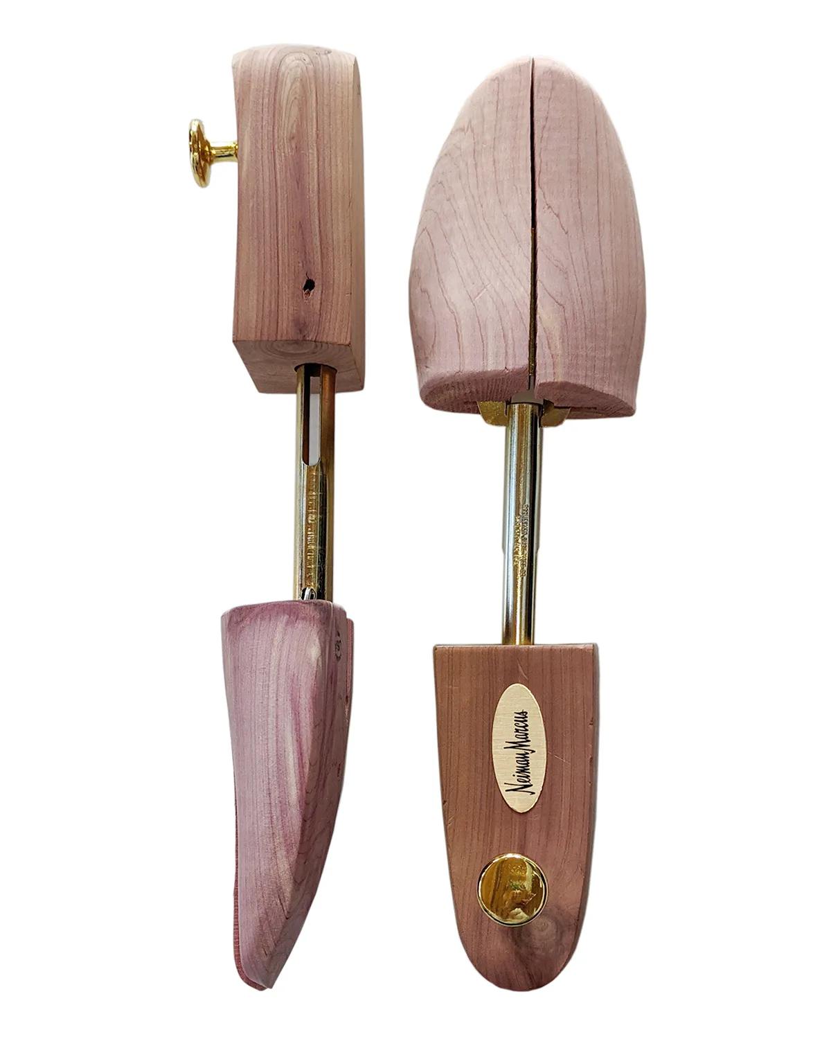 Men's Elite Pair of Wood Shoe Trees by ROCHESTER SHOE TREE