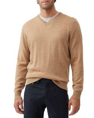 Phoenix V Neck Sweater by RODD&GUNN