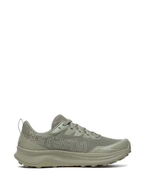 Peregrine 16 GTX low-top sneakers by SAUCONY