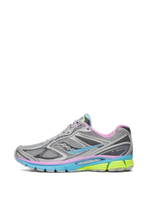 ProGrid Guide 7 sneakers by SAUCONY