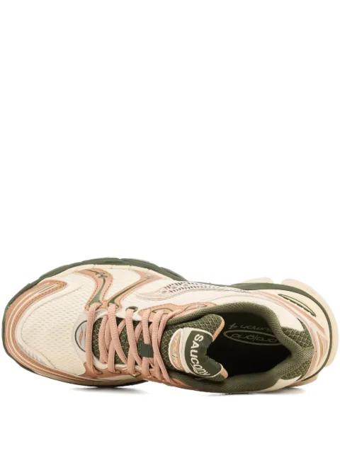 ProGrid Triumph 4 "Saucony & Friends" sneakers by SAUCONY