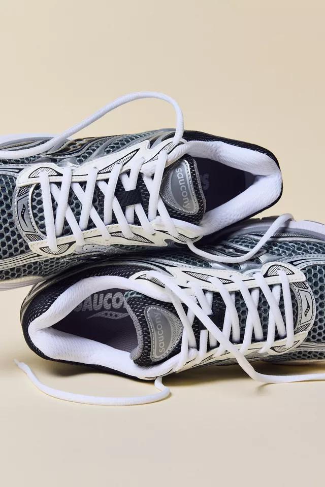 Saucony Men's ProGrid Omni 9 Sneaker by SAUCONY