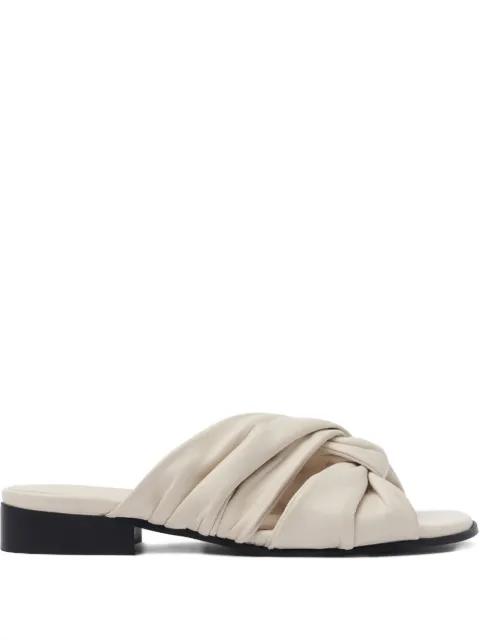Bebe slides by SCAROSSO