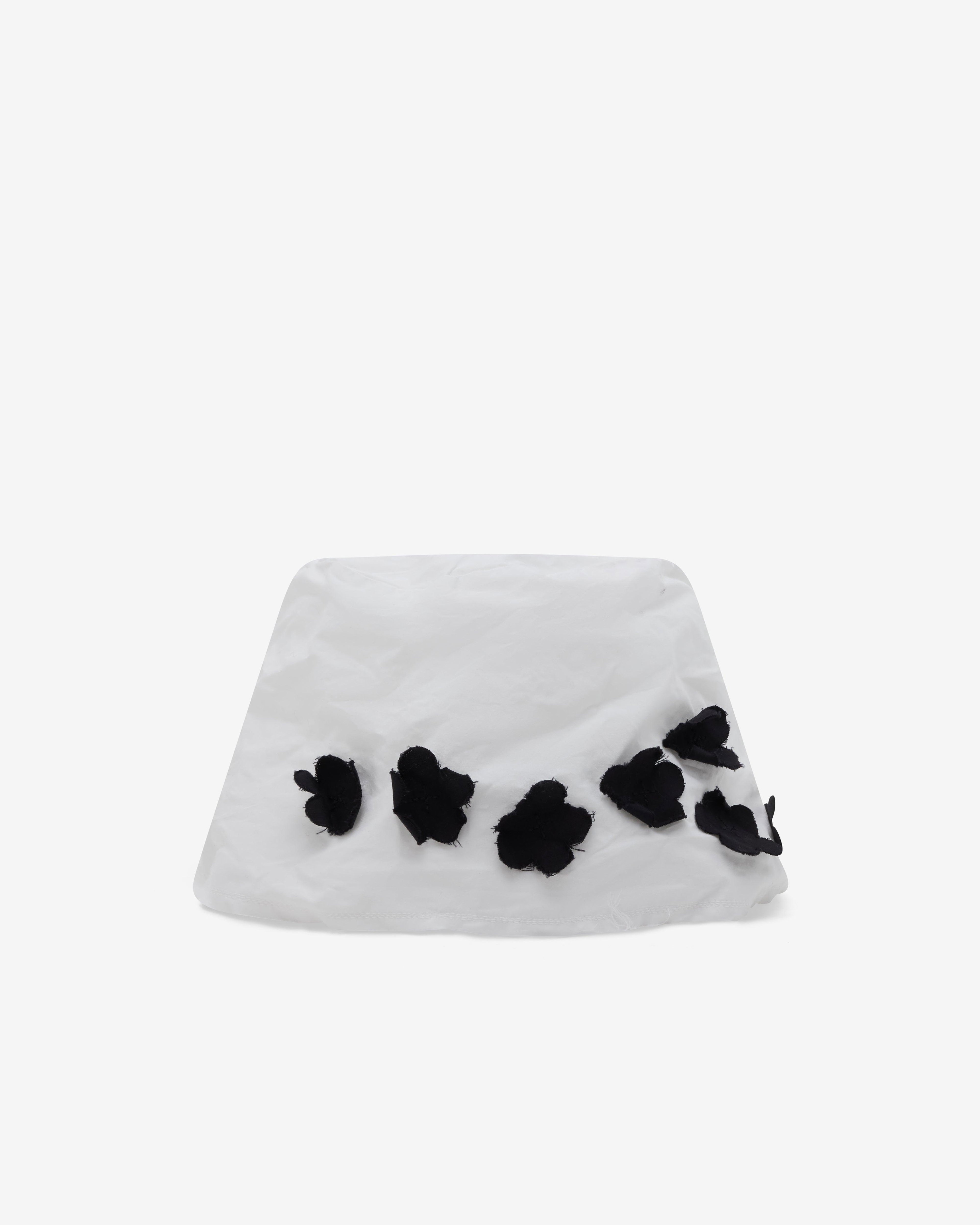 Scha - Women's Summertime Short Flowers Hat - (White/Black) by SCHA