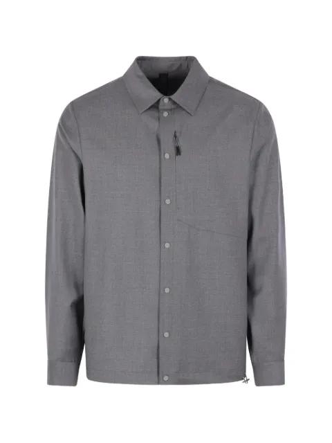 button-fastening shirt by SEASE