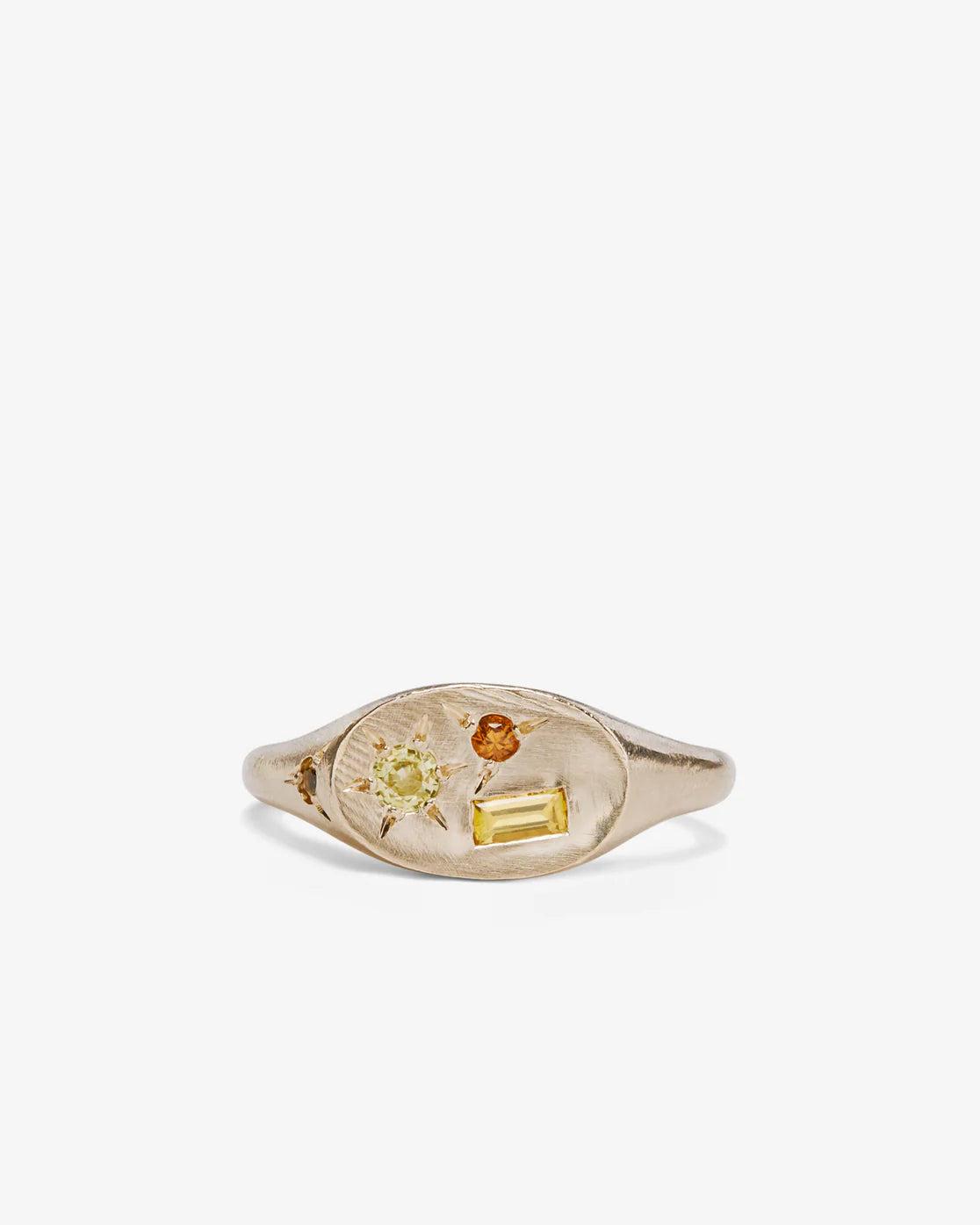 SEB BROWN - Yellow Neapolitan Oval Ring - (9K Yellow Gold) by SEB BROWN