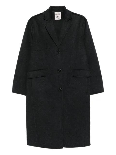 button-fastening pocket coat by SEMICOUTURE
