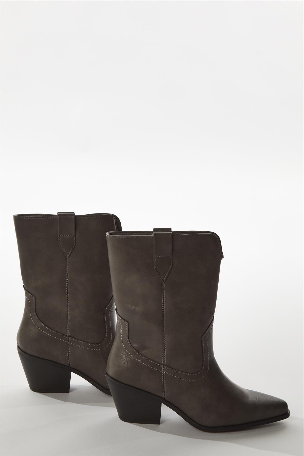 Cowboy Ankle-Boots by SHNOO