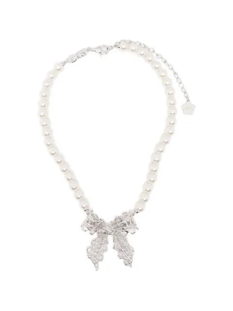 bow-pendant necklace by SHUSHU/TONG