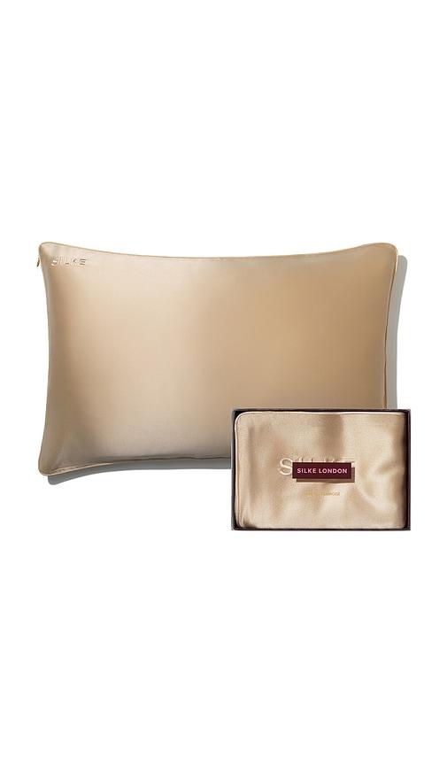 SILKE London Queen Pure Silk Pillowcase in Cream by SILKE LONDON
