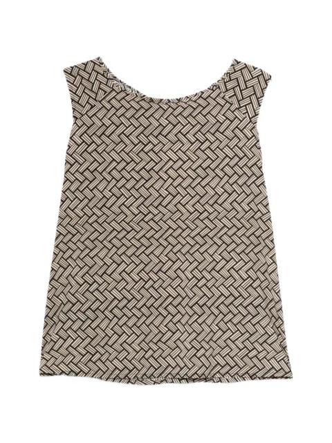 geometric-pattern sleeveless blouse by SIYU