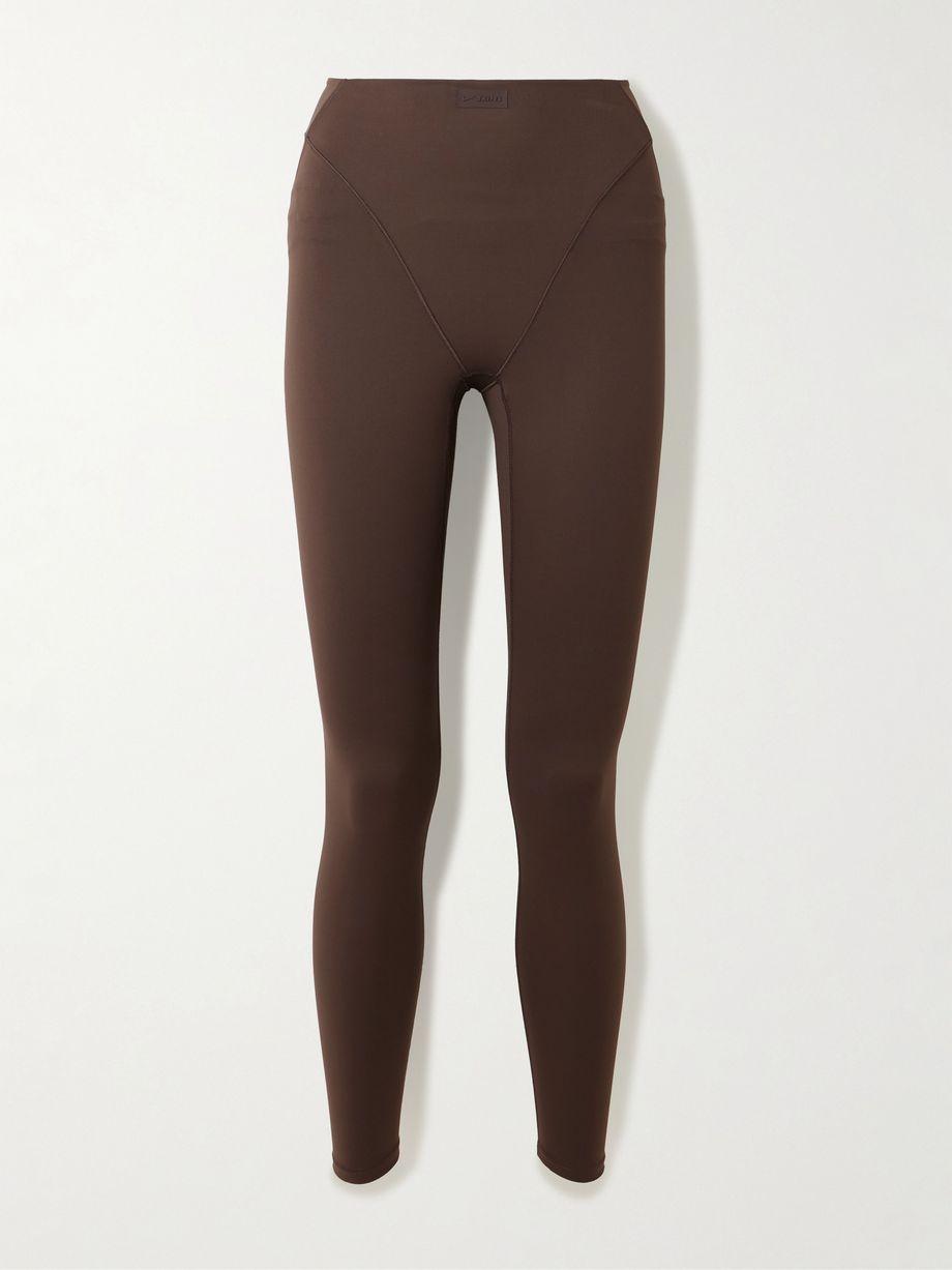 + Nike V-line 26" Leggings - Dark Sepia by SKIMS